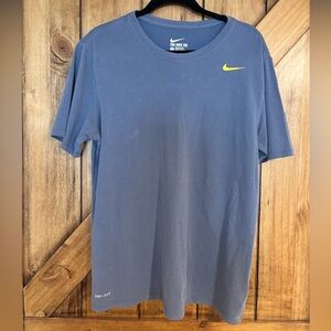 Nike Men’s T-shirt Large Light Blue Dri-Fit Athletic Cut